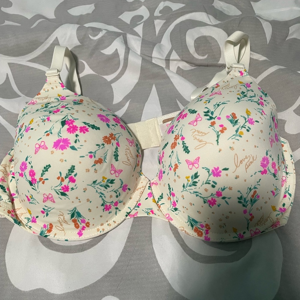 New Victoria secret bra